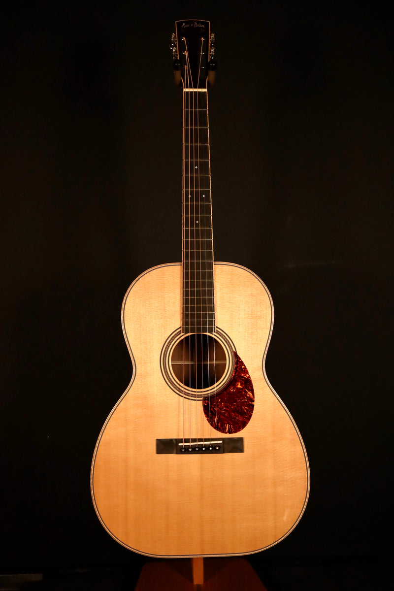 Used huss and dalton online guitars for sale