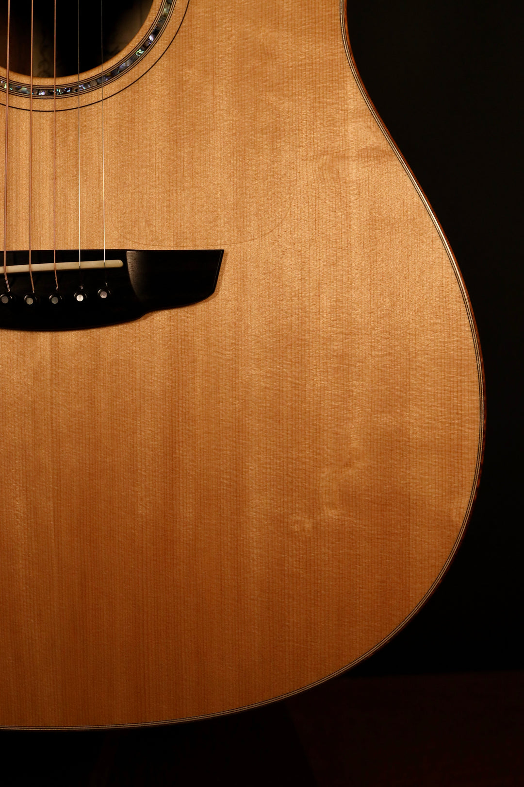 Goodall Standard - Sitka Spruce/East Indian Rosewood (NEW)