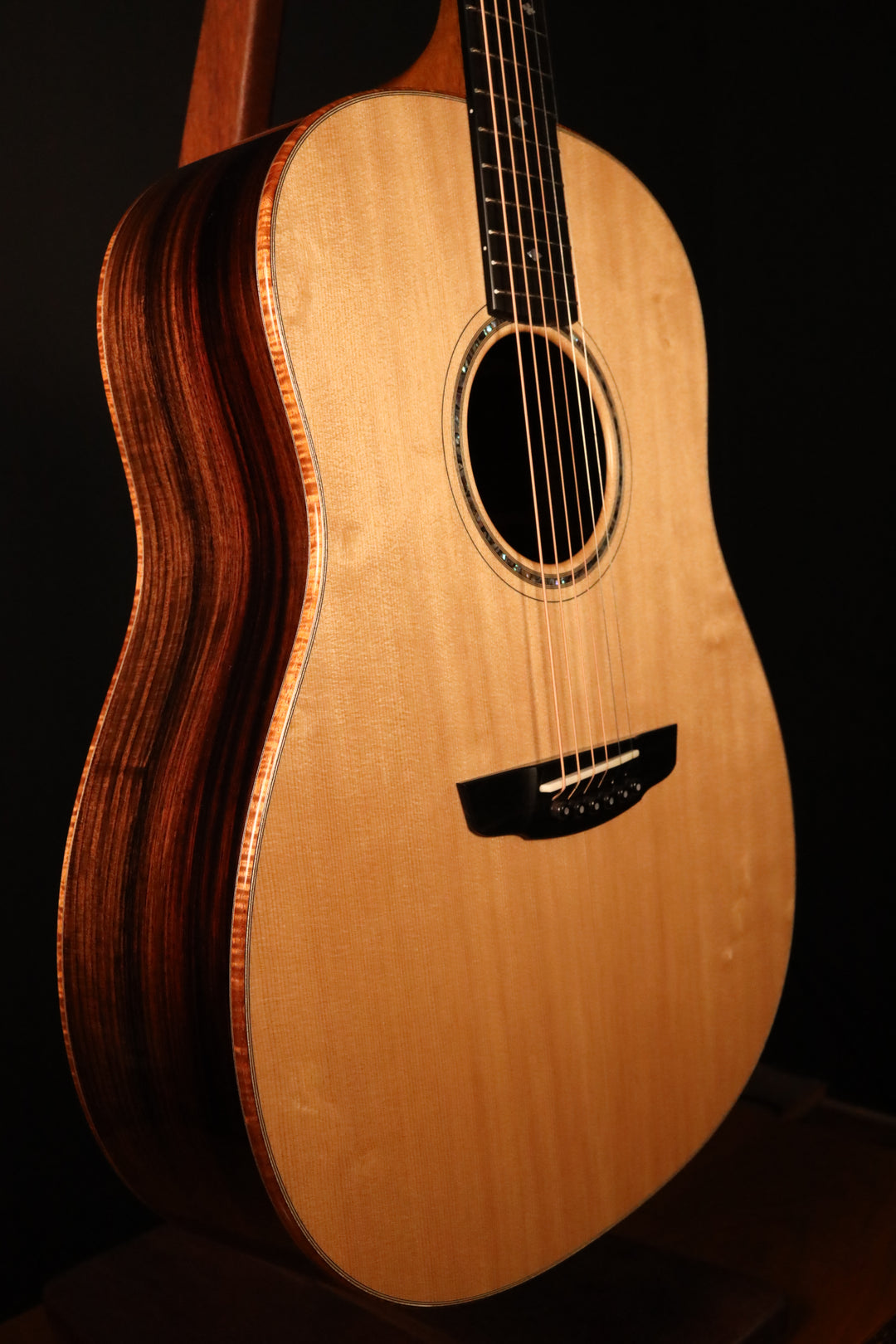 Goodall Standard - Sitka Spruce/East Indian Rosewood (NEW)