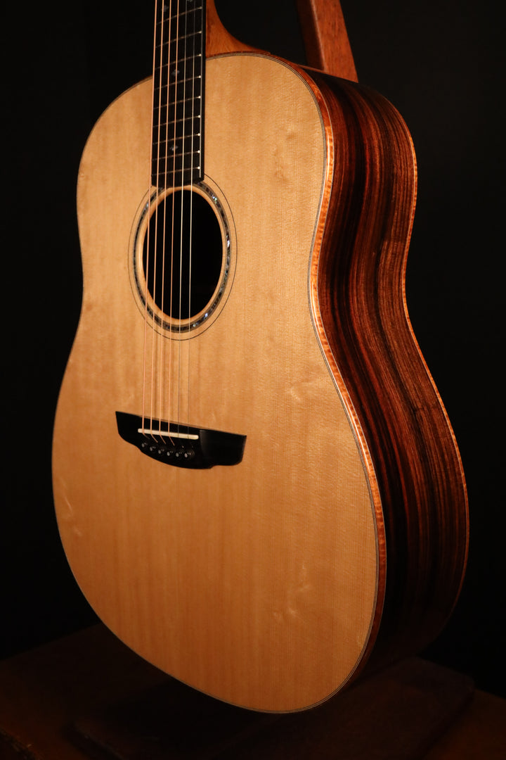 Goodall Standard - Sitka Spruce/East Indian Rosewood (NEW)