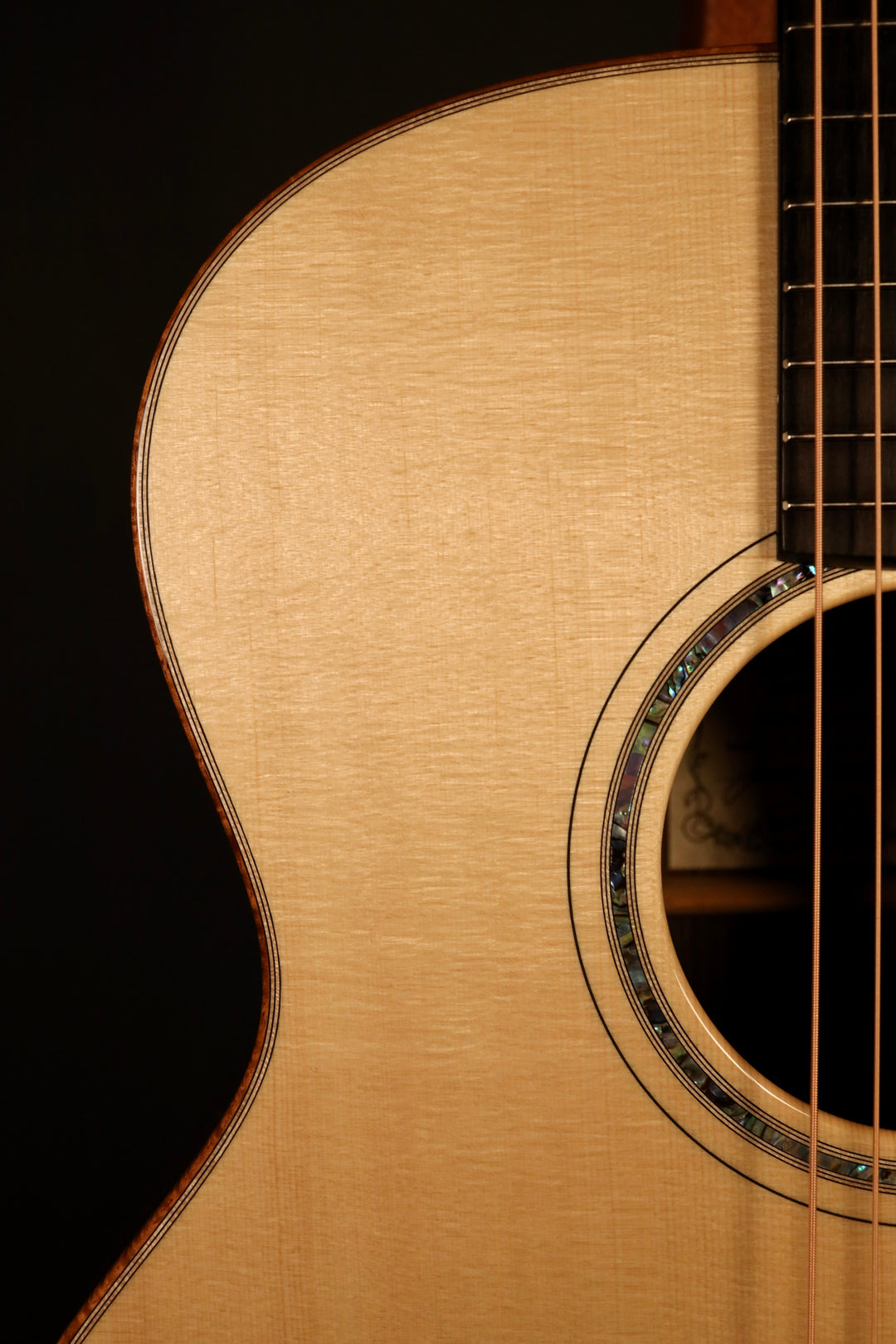 Goodall Concert Jumbo - German Spruce/East Indian Rosewood (NEW)