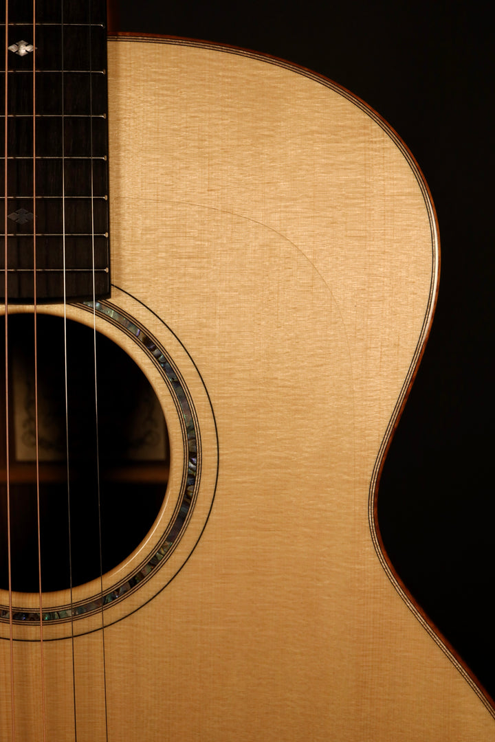 Goodall Concert Jumbo - German Spruce/East Indian Rosewood (NEW)