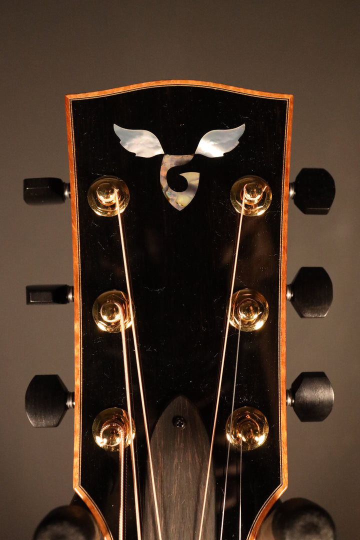 Goodall Concert Jumbo - German Spruce/East Indian Rosewood (NEW)