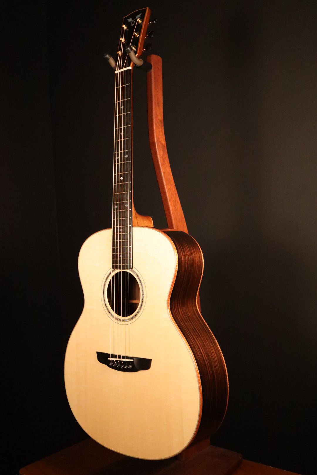 Goodall Concert Jumbo - German Spruce/East Indian Rosewood (NEW)