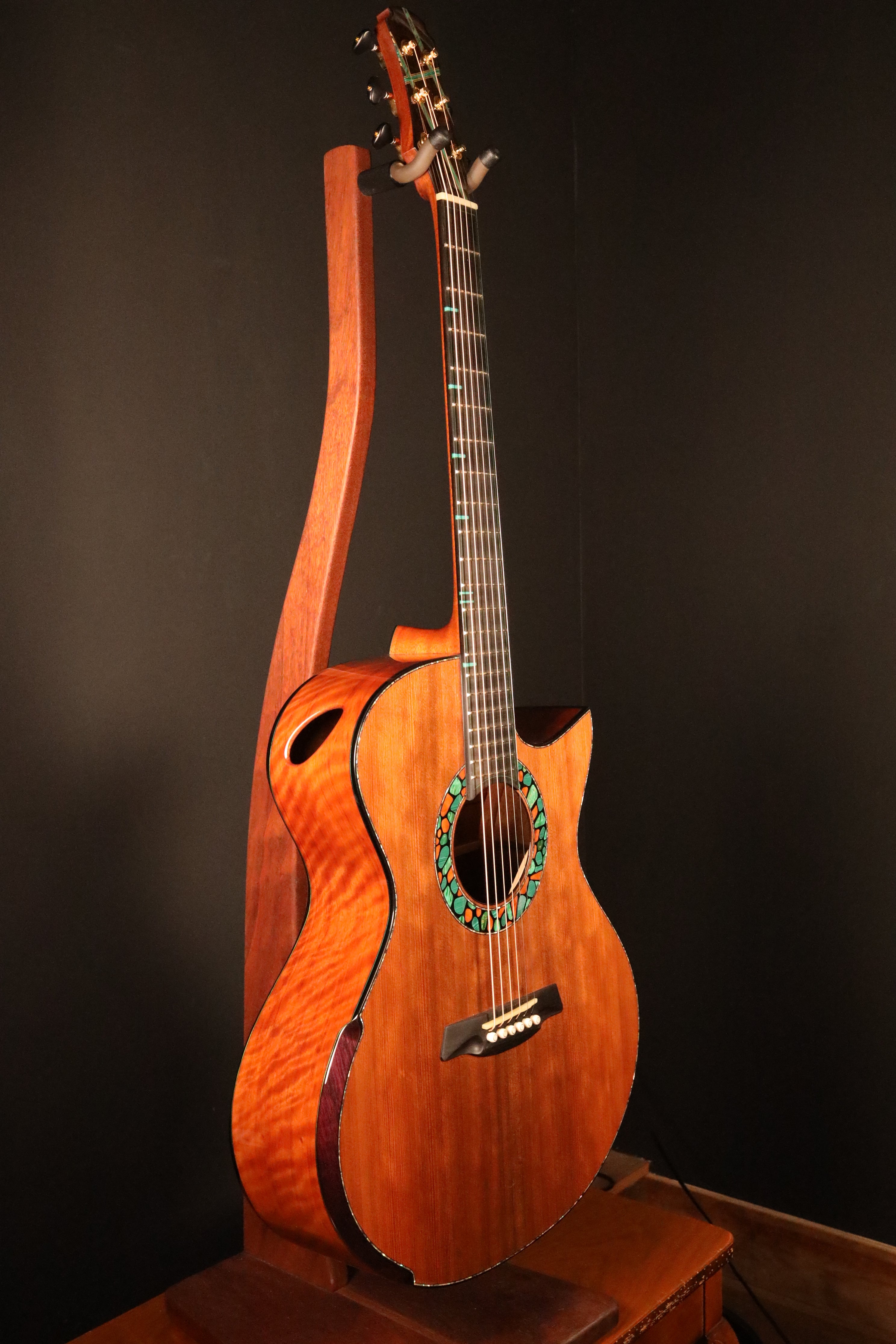 Hozen Blue Label MJ - Torrified Sinker Redwood/Lychee (NEW