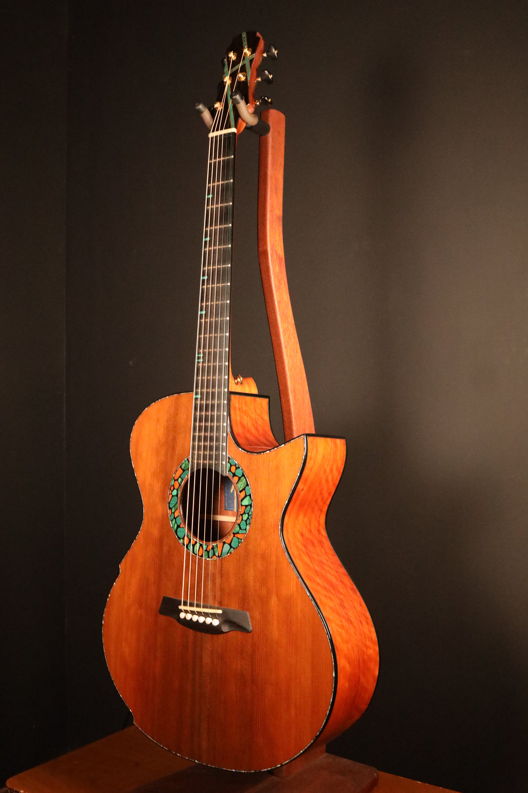 Hozen Blue Label MJ - Torrified Sinker Redwood/Lychee (NEW)