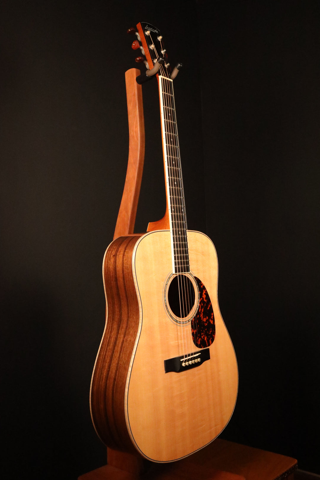 Larrivee D-09 Custom - Sitka Spruce/Walnut (2014)