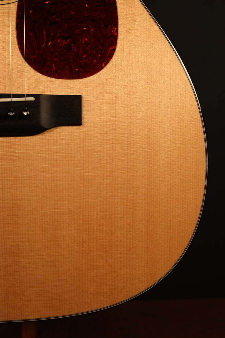 Collings OM-1 VN - Sitka Spruce/Honduran Mahogany (2024)