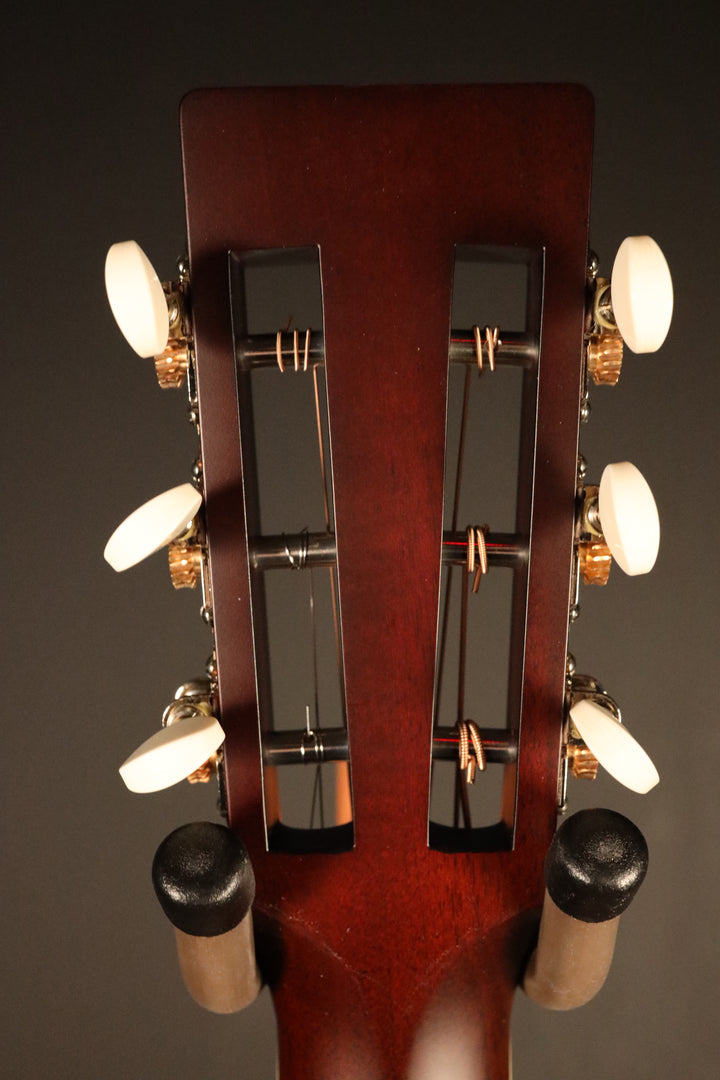 Santa Cruz H-13 Custom - Adirondack Spruce/Indian Rosewood (NEW)