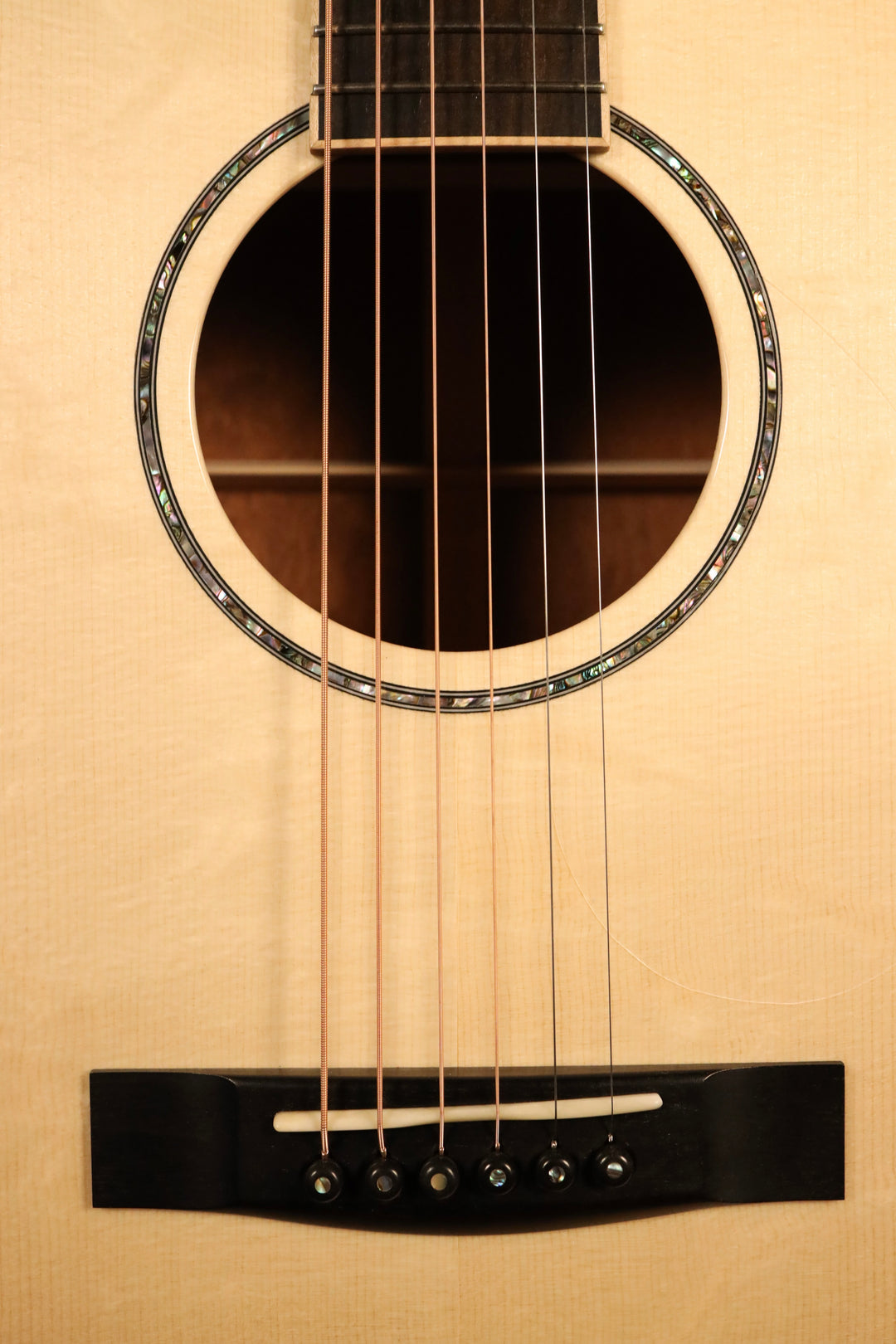 Huss and Dalton CM 12-Fret Cutaway Custom - Bearclaw Italian Spruce/Quilted Sapele (NEW)