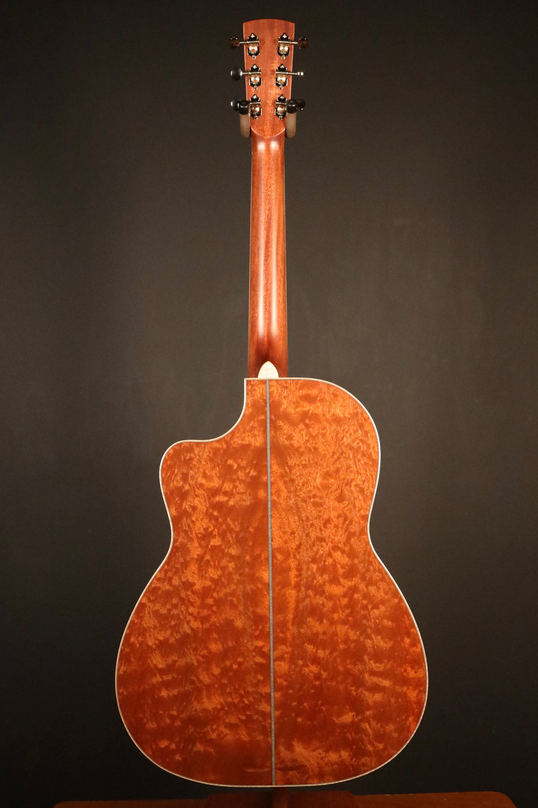 Huss and Dalton CM 12-Fret Cutaway Custom - Bearclaw Italian Spruce/Quilted Sapele (NEW)