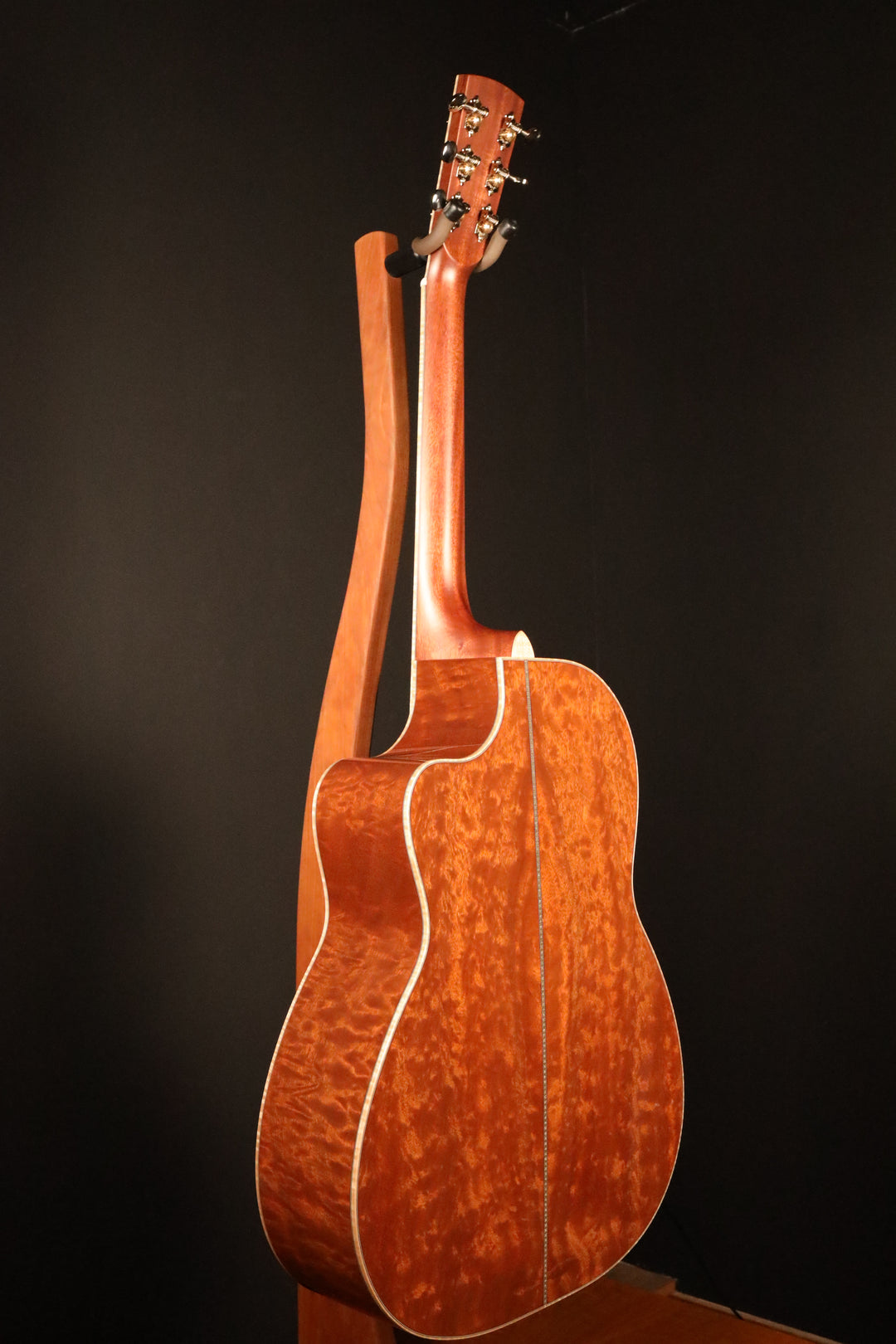 Huss and Dalton CM 12-Fret Cutaway Custom - Bearclaw Italian Spruce/Quilted Sapele (NEW)
