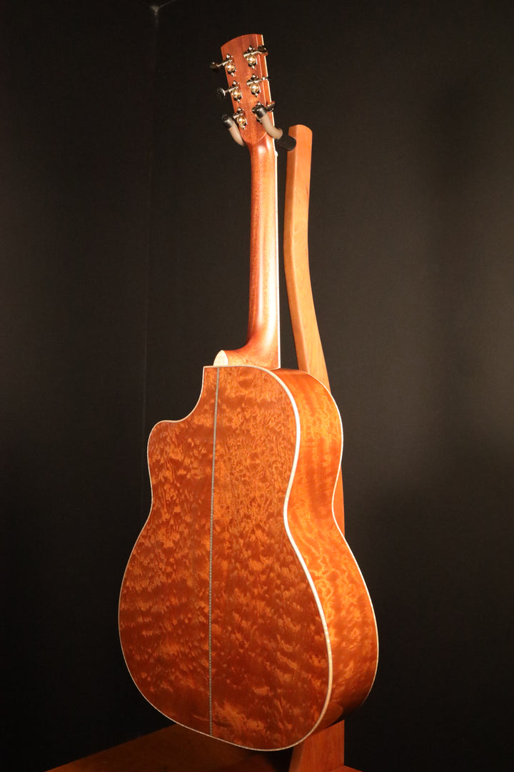 Huss and Dalton CM 12-Fret Cutaway Custom - Bearclaw Italian Spruce/Quilted Sapele (NEW)