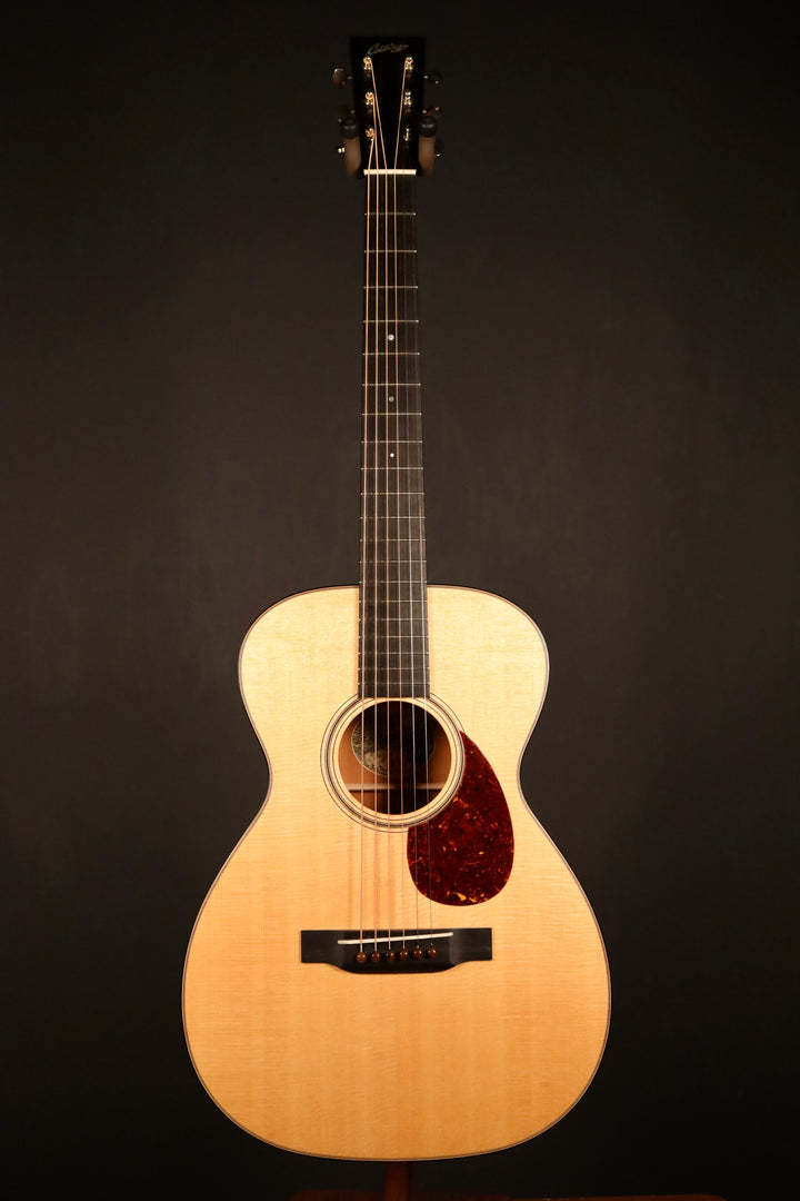 Collings 01 T S - Sitka Spruce/Mahogany (NEW)