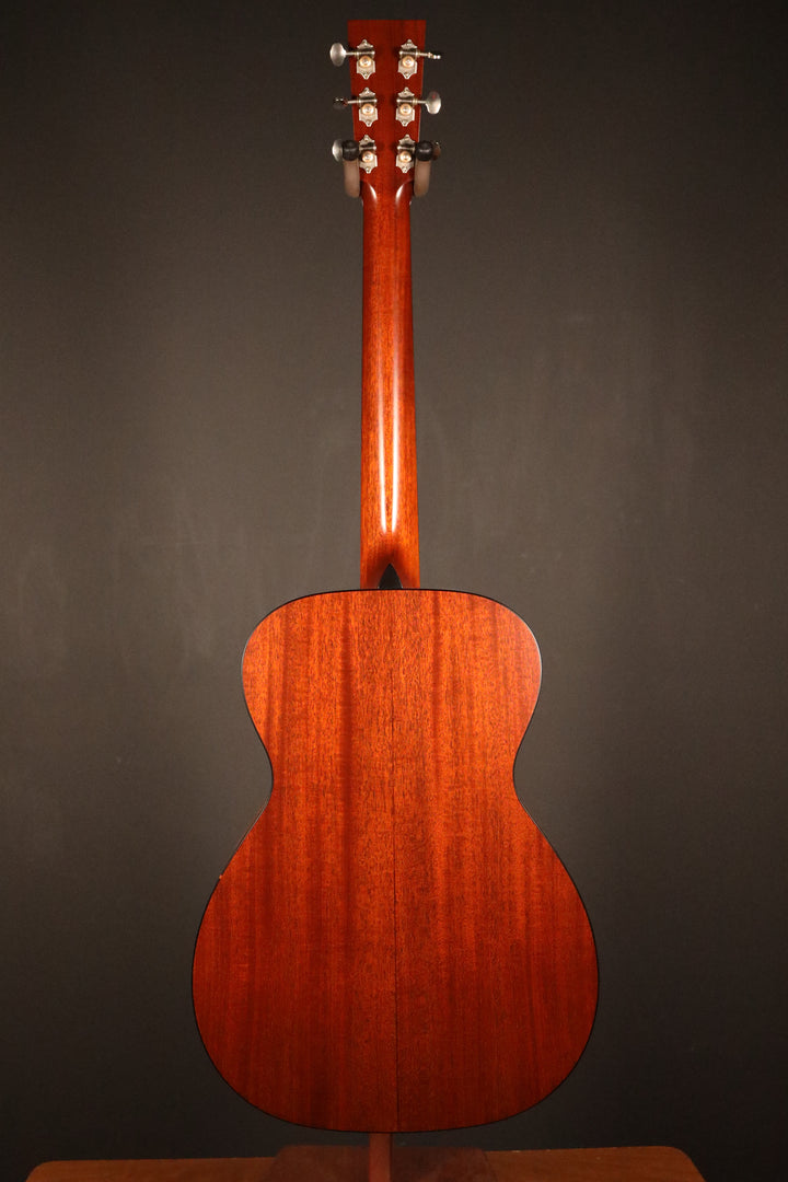 Collings 01 T S - Sitka Spruce/Mahogany (NEW)