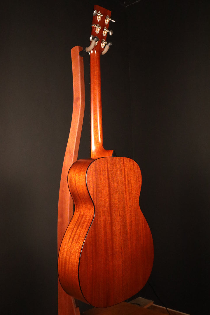 Collings 01 T S - Sitka Spruce/Mahogany (NEW)