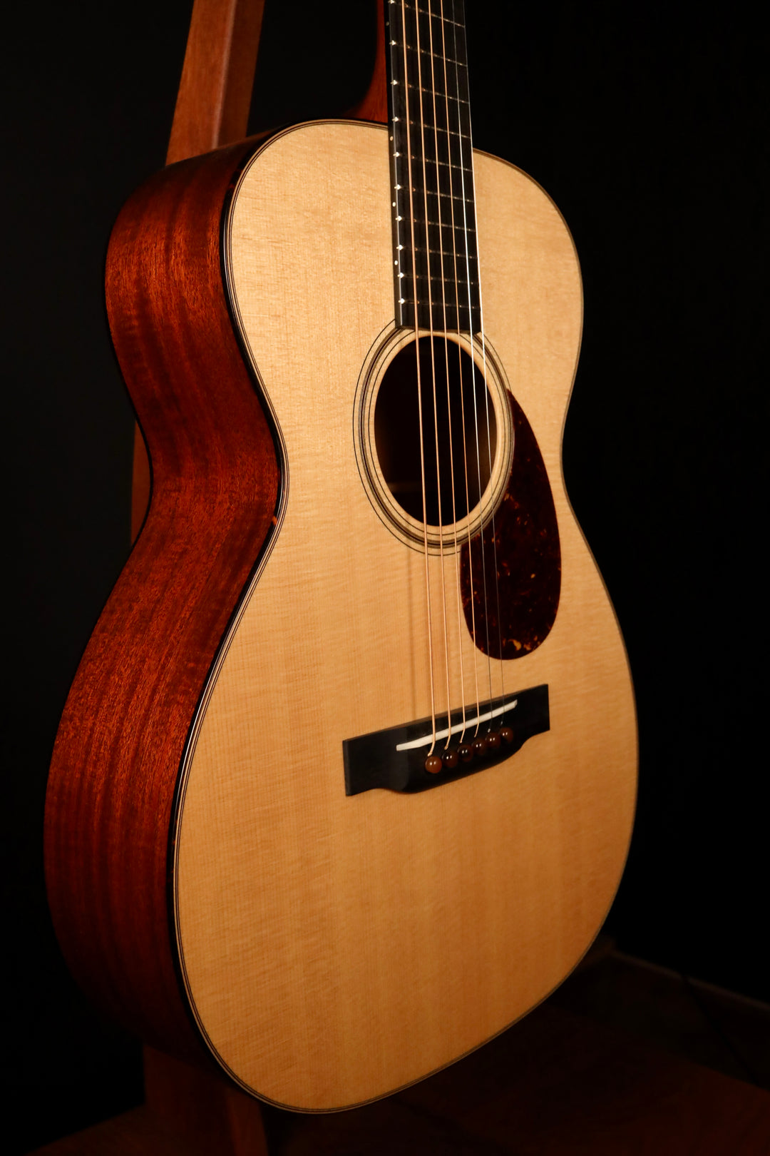 Collings 01 T S - Sitka Spruce/Mahogany (NEW)