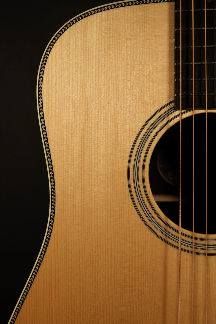 Collings D2H-A - Adirondack Spruce/East Indian Rosewood (NEW)