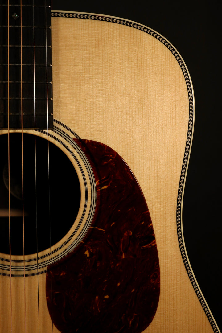 Collings D2H-A - Adirondack Spruce/East Indian Rosewood (NEW)