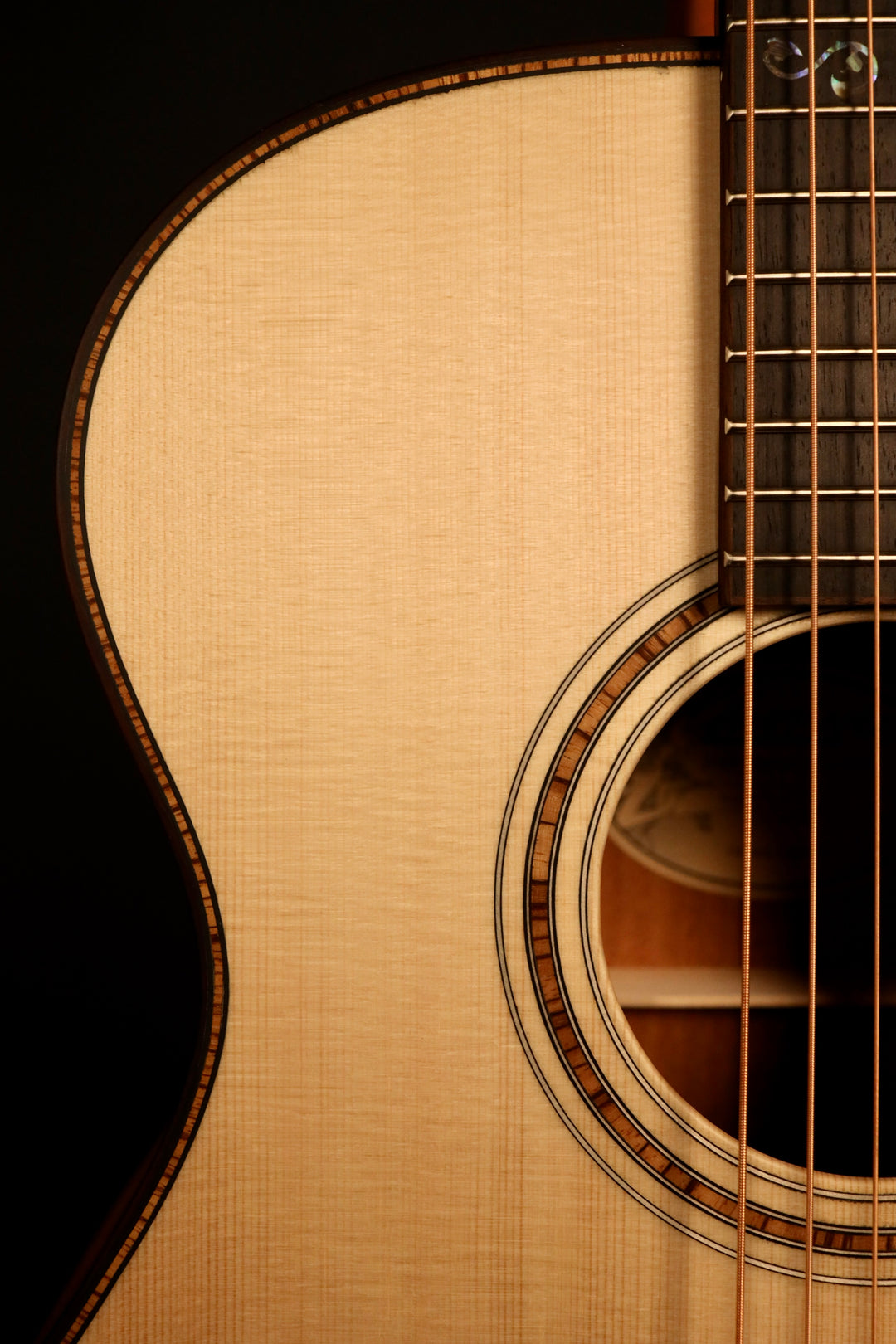 Larrivee OM-24 Mahogany Custom - Adirondack Spruce/Mahogany (NEW)