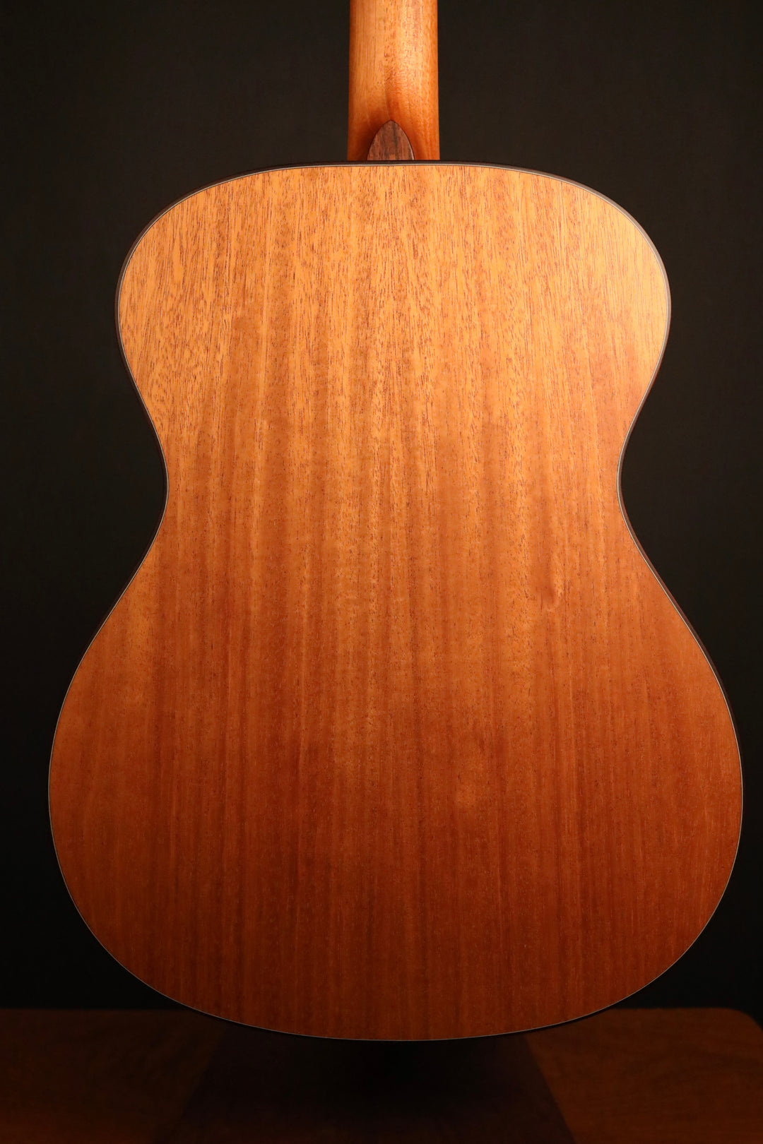 Larrivee OM-24 Mahogany Custom - Adirondack Spruce/Mahogany (NEW)