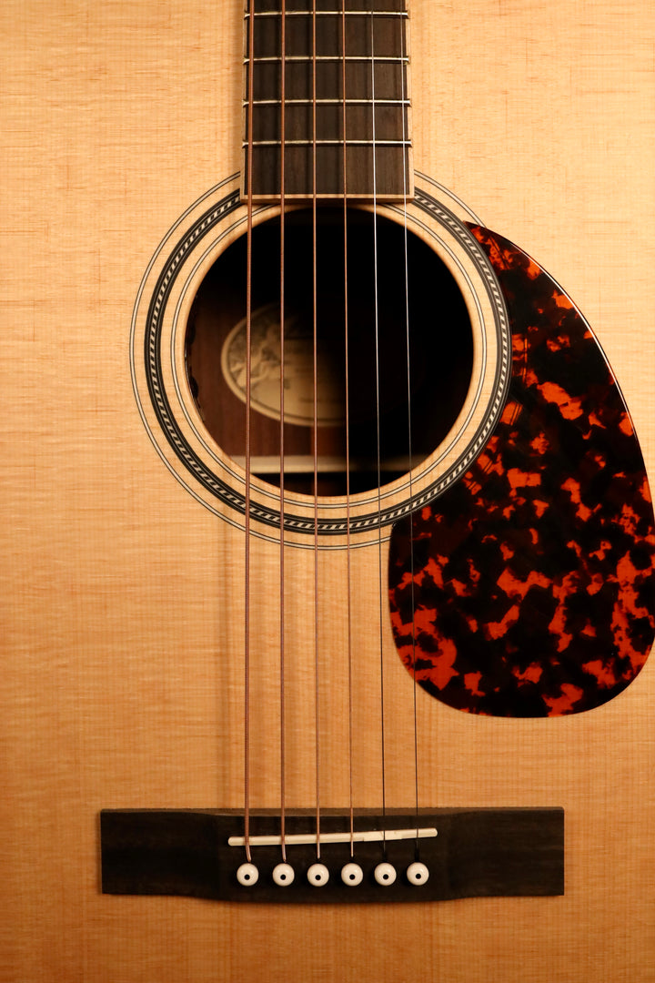Larrivee SD-40 RW with LR Baggs Element Bronze Pickup - (NEW)