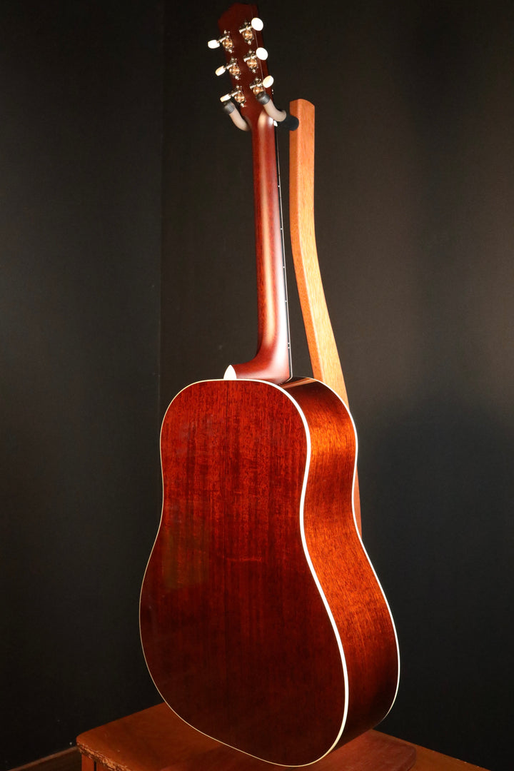 Santa Cruz Vintage Jumbo - German Spruce/Mahogany (NEW)