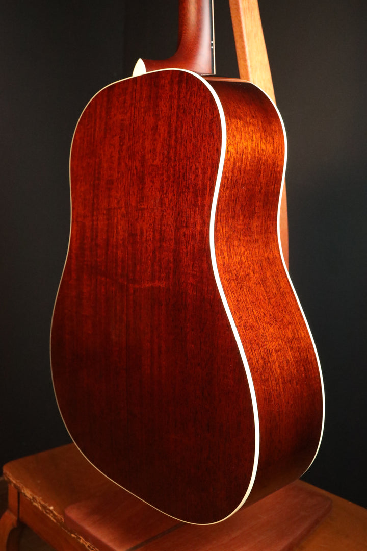 Santa Cruz Vintage Jumbo - German Spruce/Mahogany (NEW)