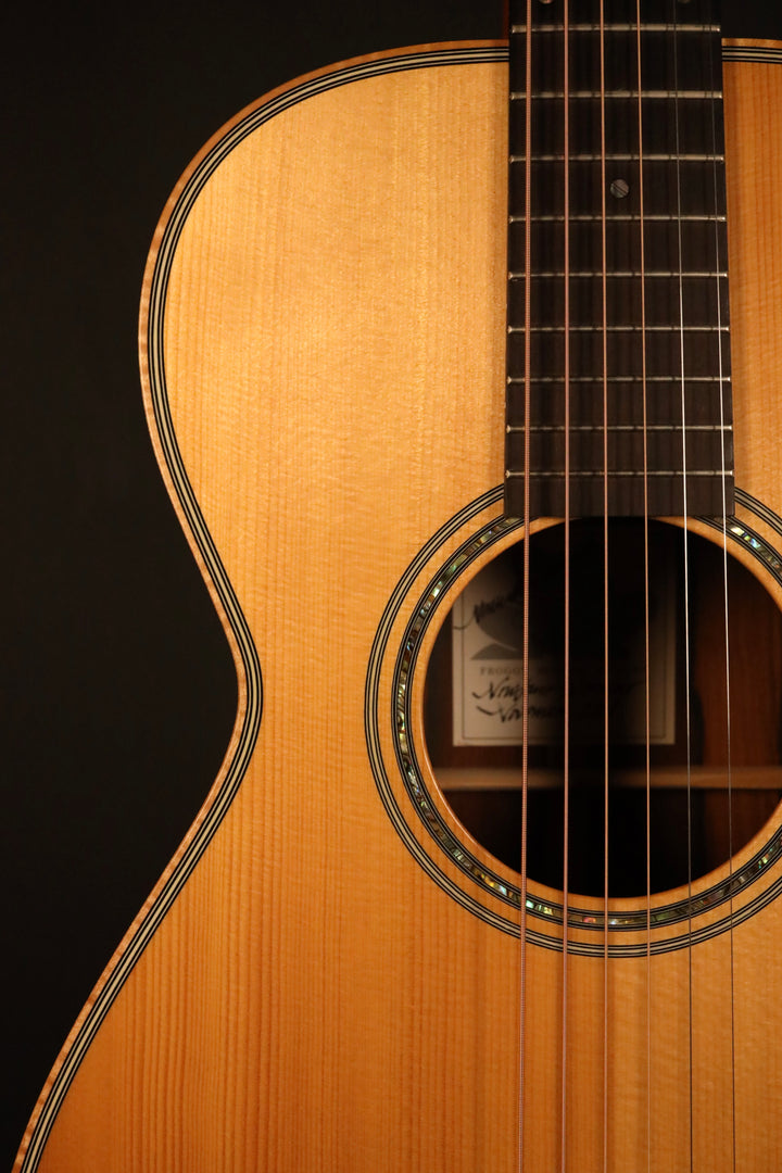 Froggy Bottom P-12 - Adirondack Spruce/Madagascar Rosewood (2001) - Used