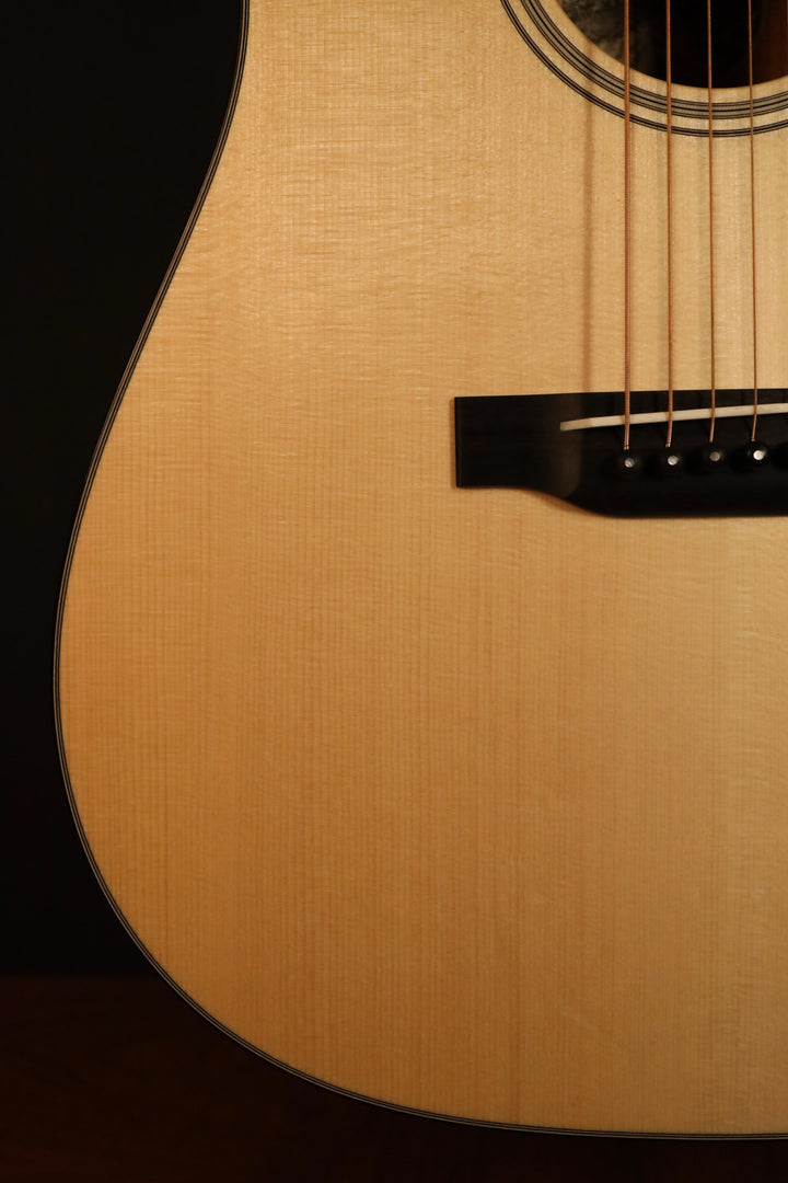 Collings CW Mh A - Adirondack Spruce/Mahogany (NEW)