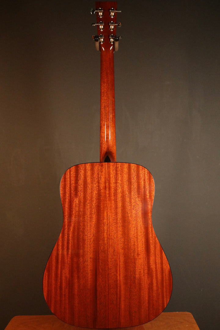 Collings CW Mh A - Adirondack Spruce/Mahogany (NEW)