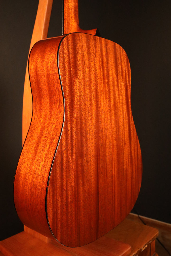 Collings CW Mh A - Adirondack Spruce/Mahogany (NEW)