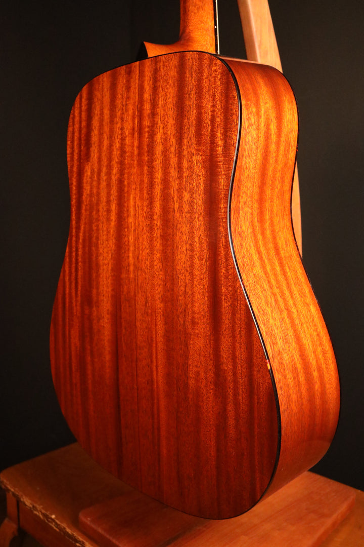 Collings CW Mh A - Adirondack Spruce/Mahogany (NEW)