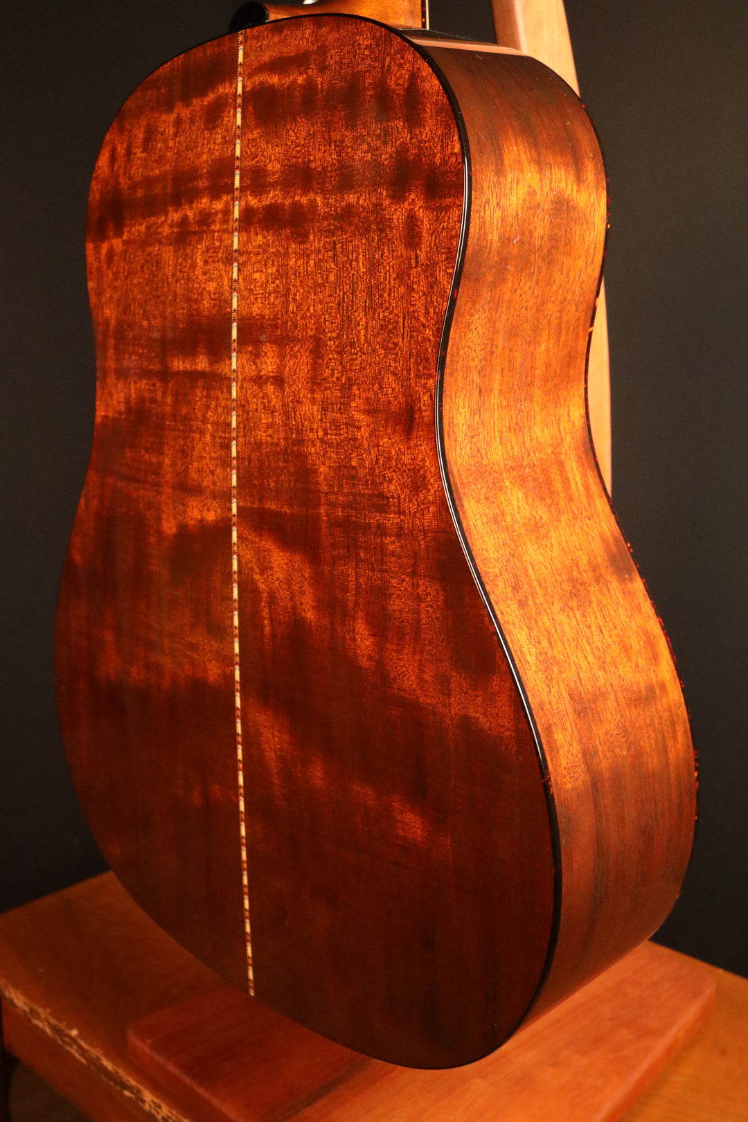 Collings CJ Mh SS - Sitka Spruce/Mahogany, K&amp;K pickup (Used - 2011)