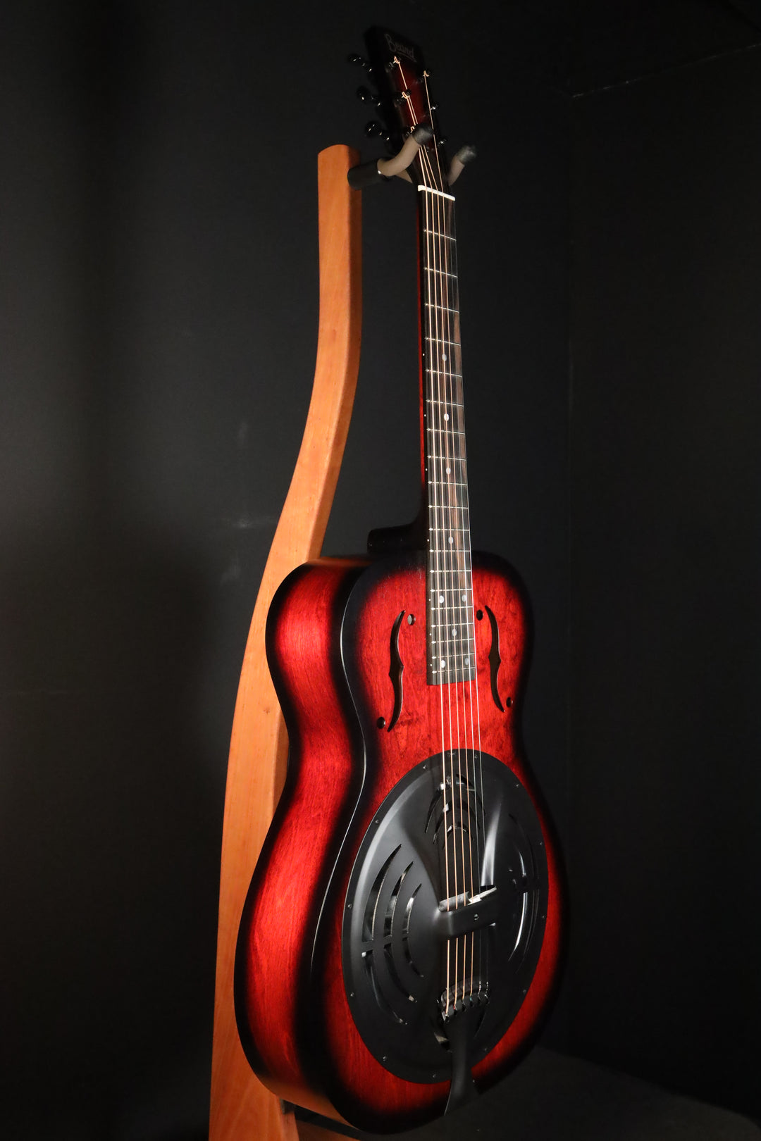 Beard Radio Standard R Model Roundneck with Fishman Nashville Pickup - NEW