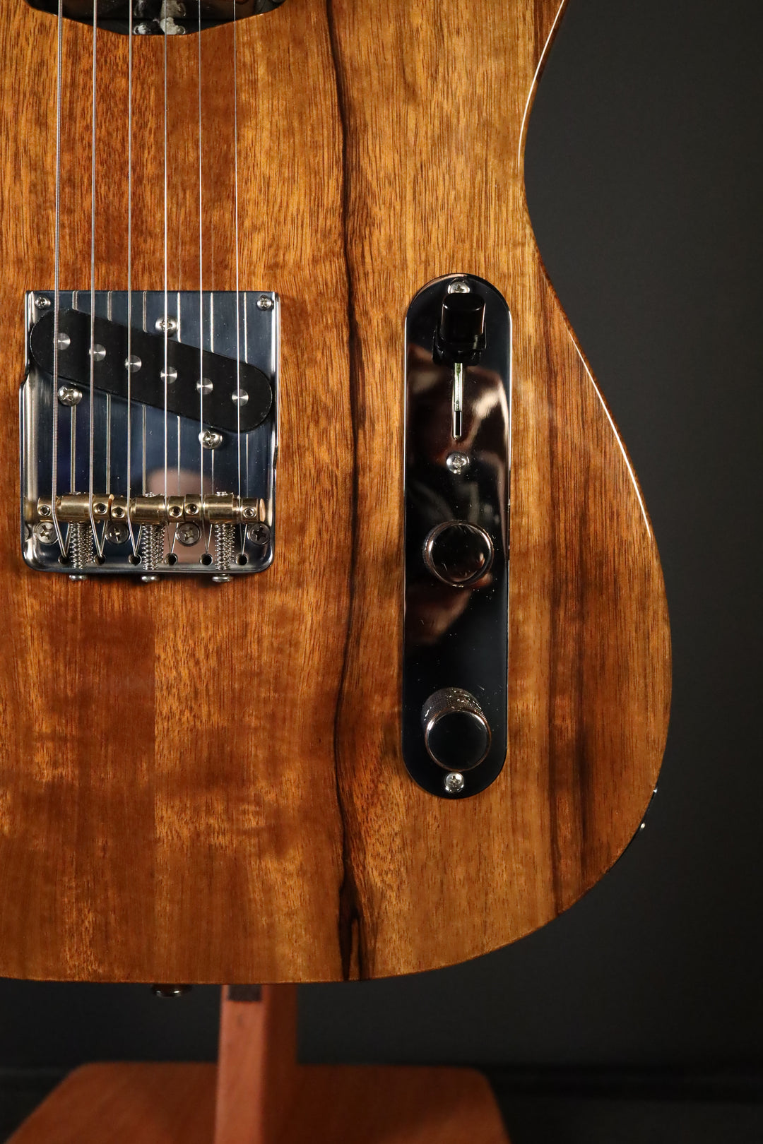 Larrivee Baker-T Pro - Black Limba
