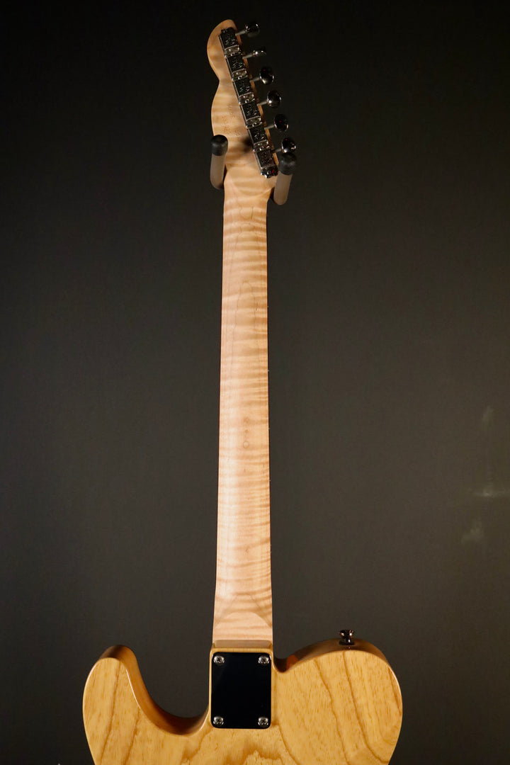 Larrivee Baker-T Pro - Black Limba