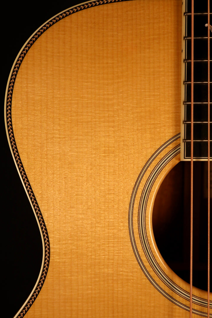 Santa Cruz 1934 OM - Old Growth Adirondack Spruce/Old Growth Mahogany (NEW)