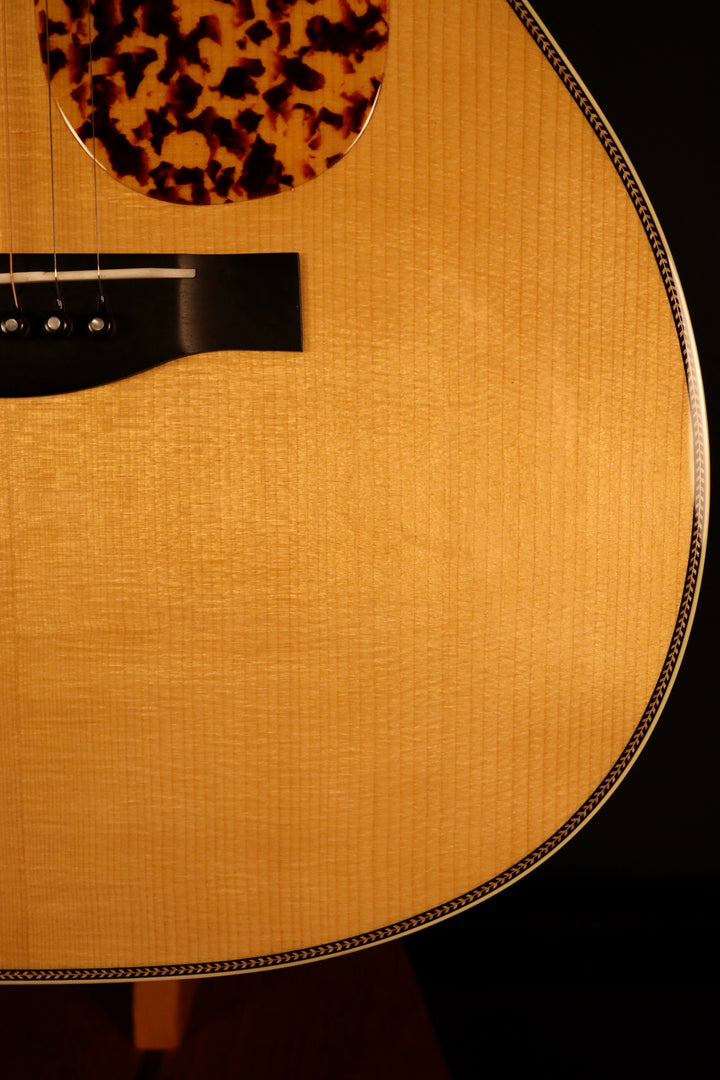 Santa Cruz 1934 OM - Old Growth Adirondack Spruce/Old Growth Mahogany (NEW)
