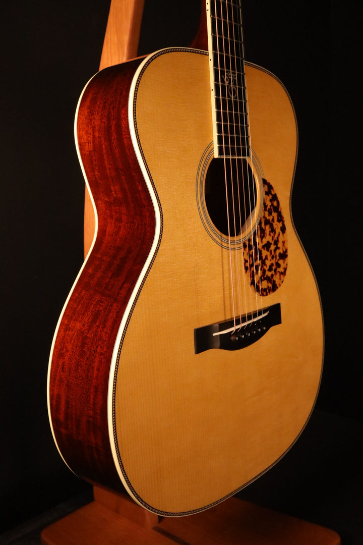 Santa Cruz 1934 OM - Old Growth Adirondack Spruce/Old Growth Mahogany (NEW)