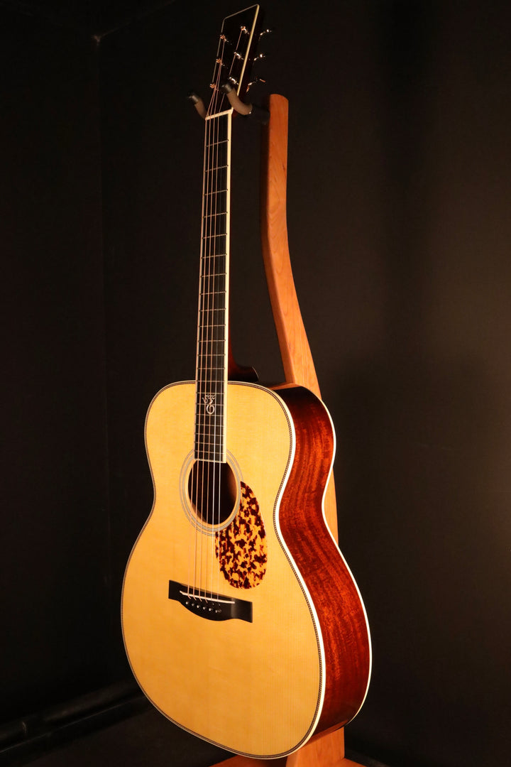 Santa Cruz 1934 OM - Old Growth Adirondack Spruce/Old Growth Mahogany (NEW)