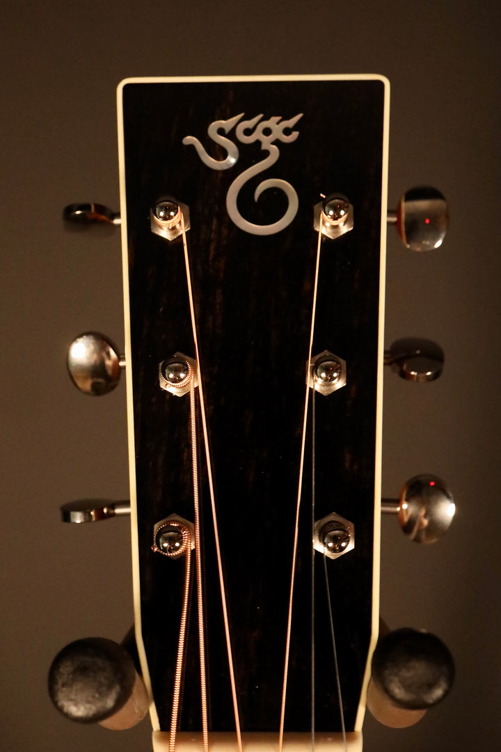 Santa Cruz D Model Custom - Old Growth Adirondack/Indian Rosewood/LR Baggs Anthem Pickup (NEW)