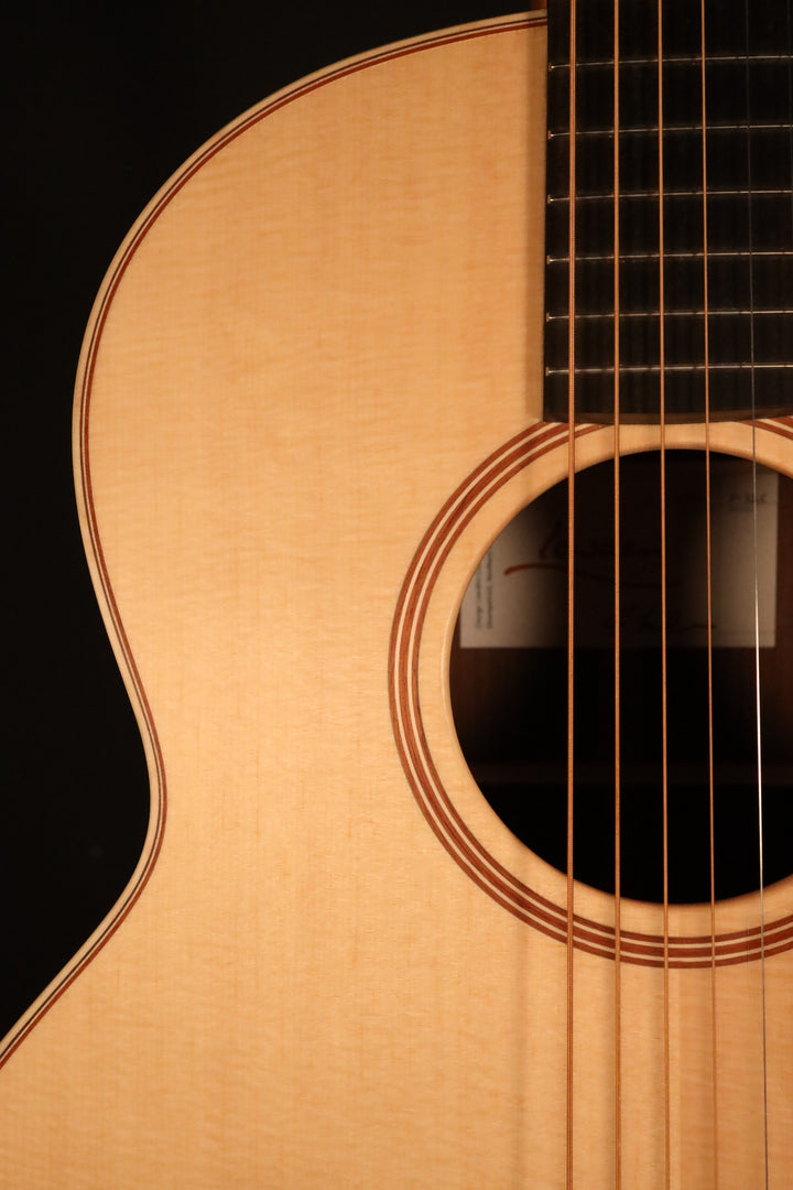 Lowden F-32C - Sitka Spruce/East Indian Rosewood (NEW)
