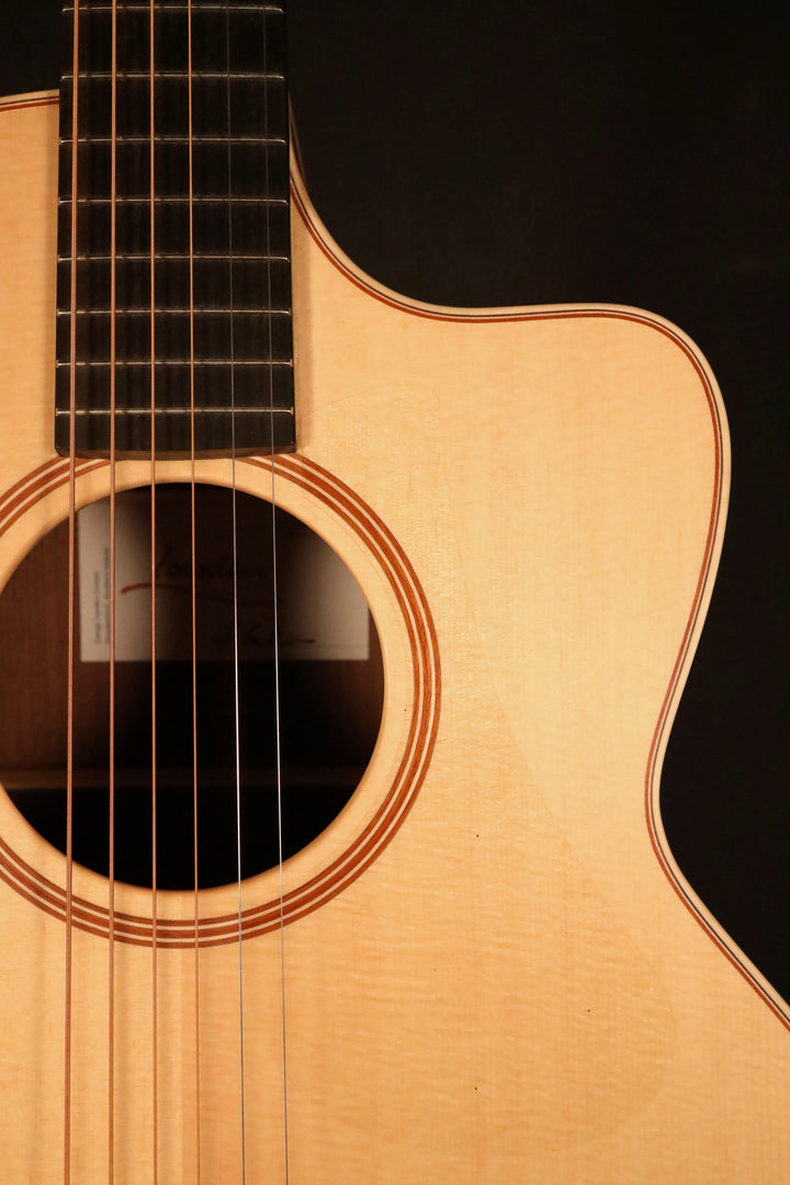 Lowden F-32C - Sitka Spruce/East Indian Rosewood (NEW)