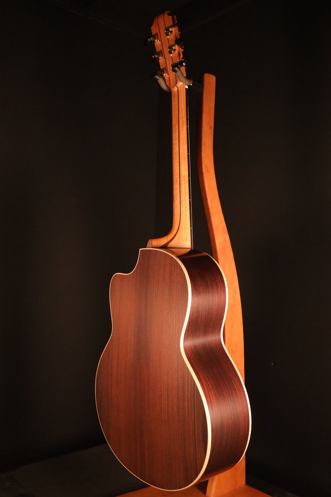 Lowden F-32C - Sitka Spruce/East Indian Rosewood (NEW)