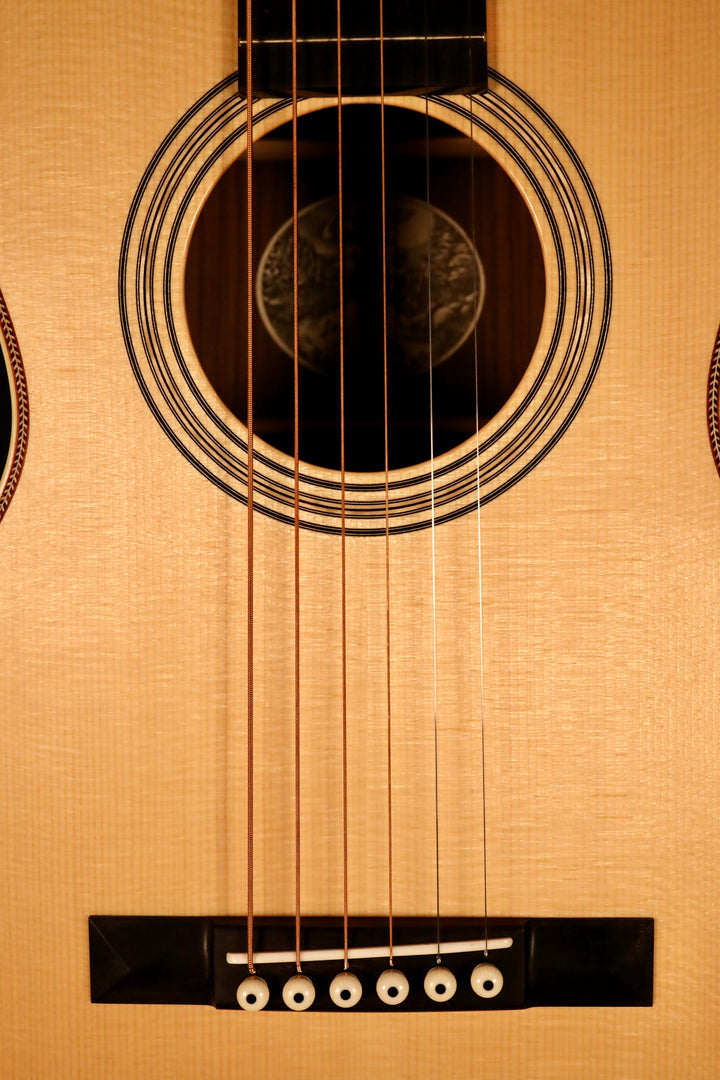 Collings Parlor 2H T - Sitka Spruce/East Indian Rosewood (2023)