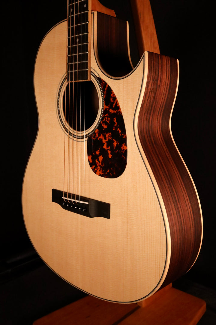 Larrivee C-03R-TE Tommy Emmanuel Custom Shop Tribute Guitar (NEW)