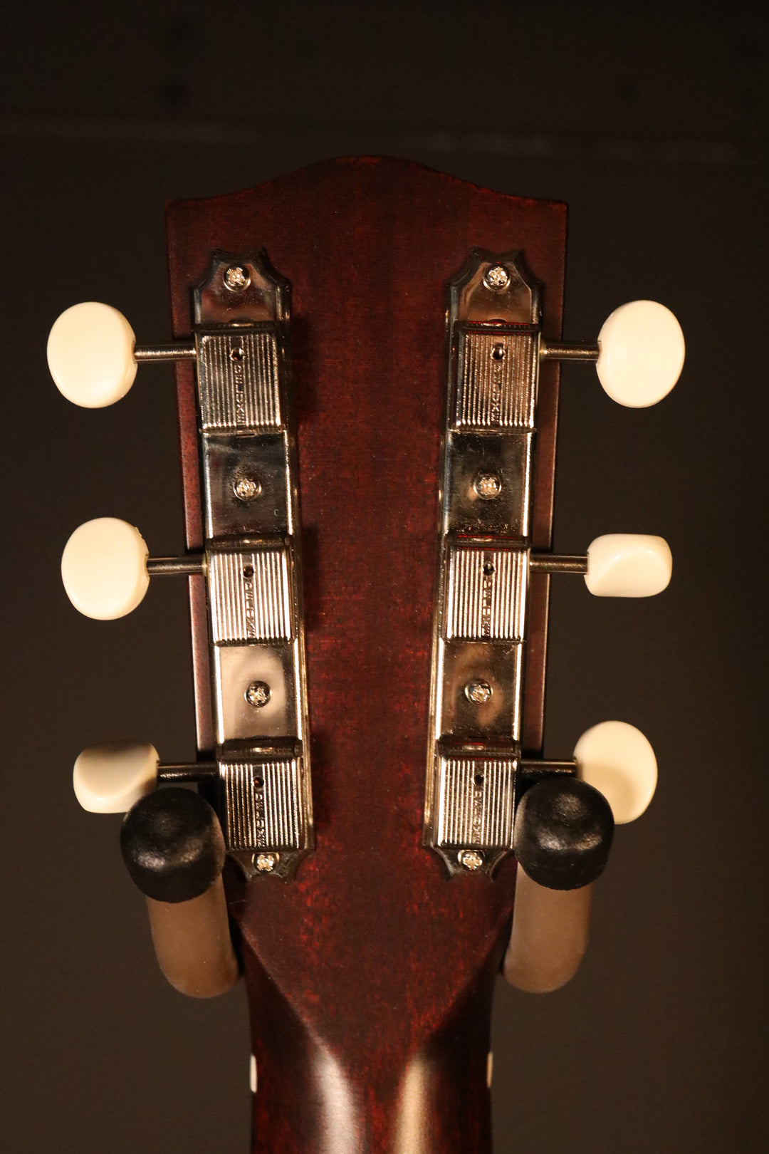 Huss and Dalton Crossroads-12 Custom - Thermo-Cured Red Spruce/Mahogany (NEW)