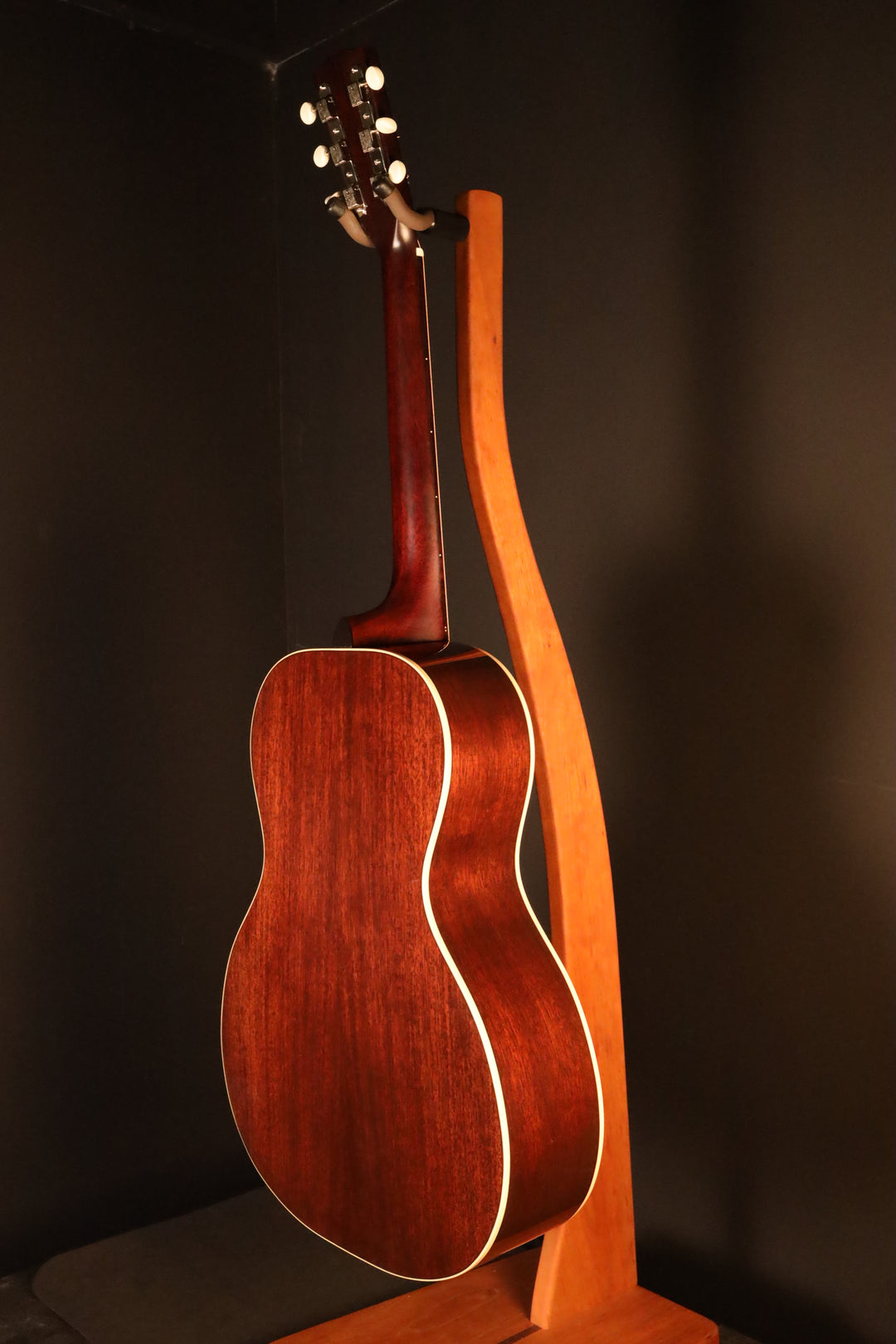 Huss and Dalton Crossroads-12 Custom - Thermo-Cured Red Spruce/Mahogany (NEW)