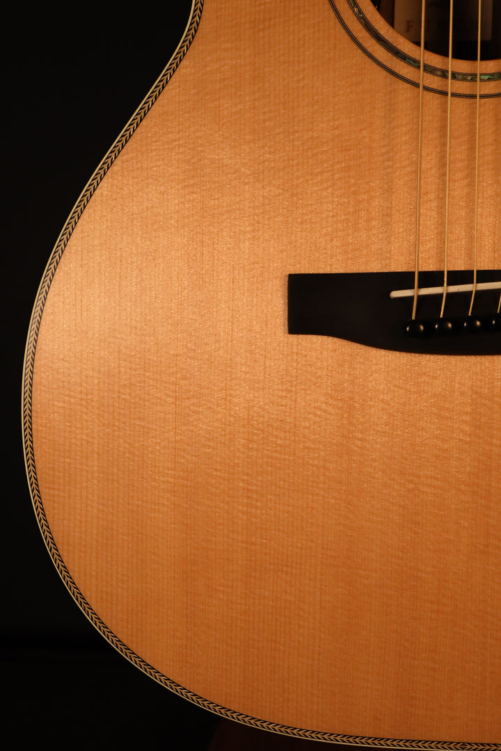 Furch Vintage 2 OM-SR VTC (NEW)